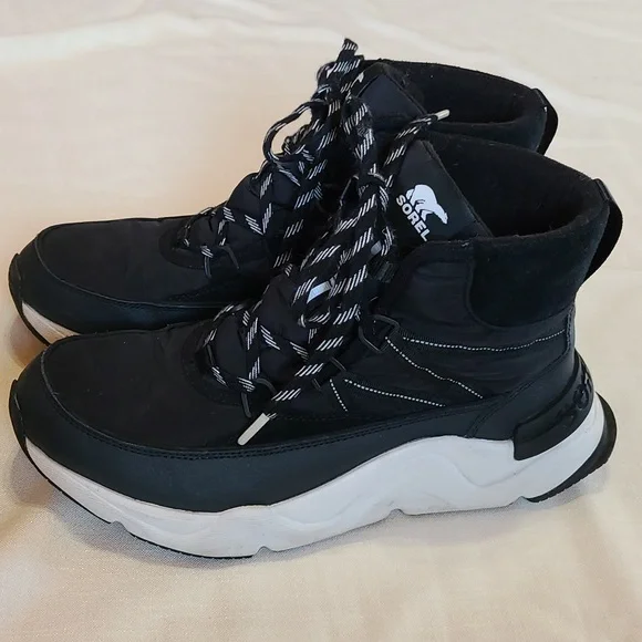 Sorel Women's black boots - Picture 4 of 16